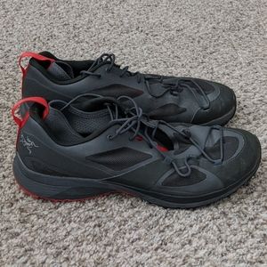 LIKE NEW Arc'teryx Norvan VT Shoes